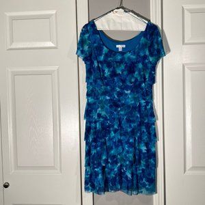 Size 8 London Times, short sleeve, scallop ruffled, blue/turquoise dress